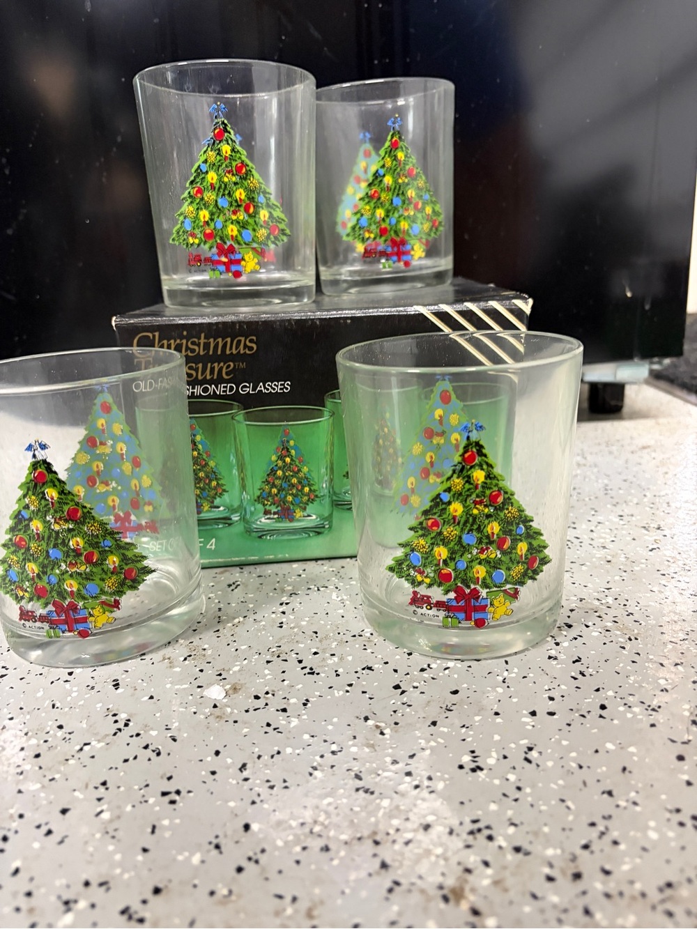 Vintage 1980s Christmas Treasure Old Fashioned Glasses set of 4